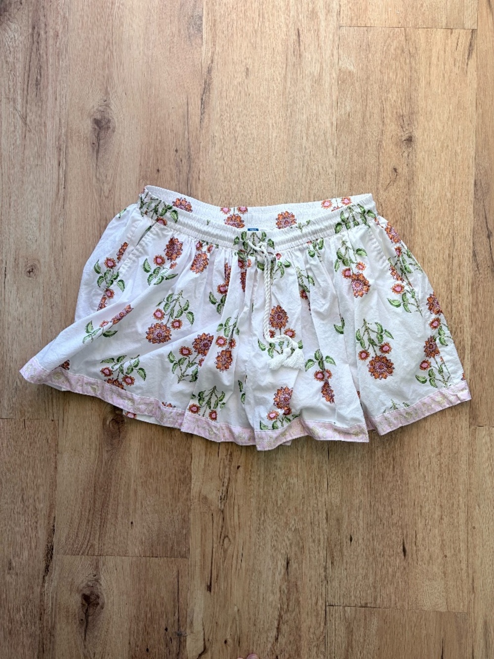 Old Navy High-Waisted Volume Flounce Shorts